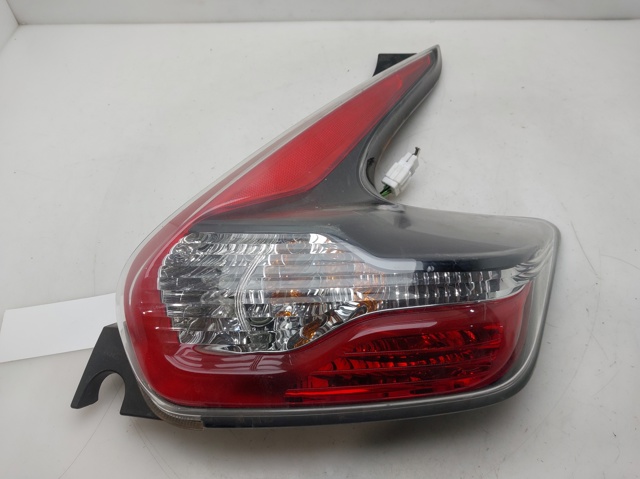 Lampa zespolona tylna prawa 26550BV80A NISSAN