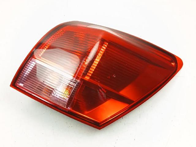 Lampa zespolona tylna prawa zewnętrzna 26550EY00A NISSAN