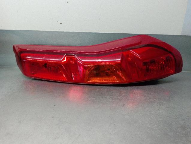 Lampa zespolona tylna prawa 26550JG00A NISSAN