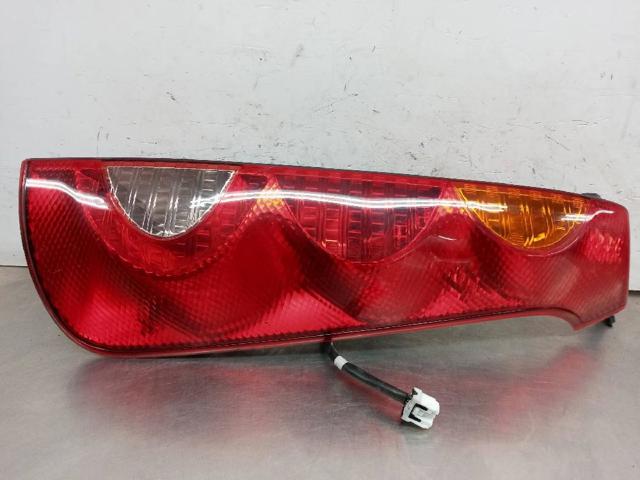 Lampa zespolona tylna prawa 265549U00A Nissan