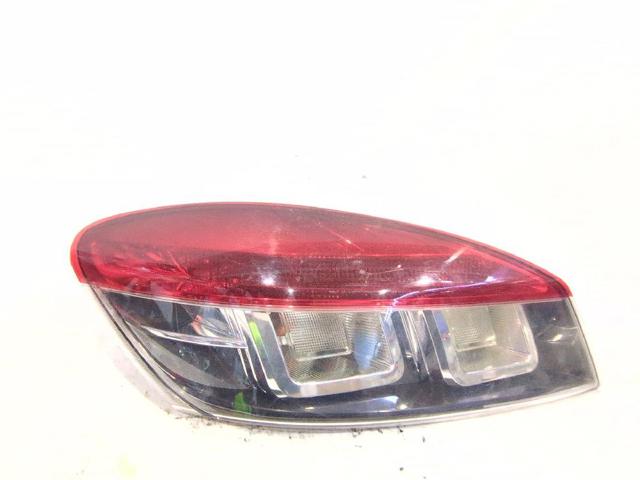 Lampa zespolona tylna lewa 265550008R RENAULT