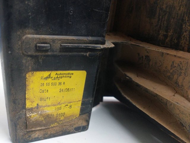 Lampa zespolona tylna lewa 265550035R RENAULT