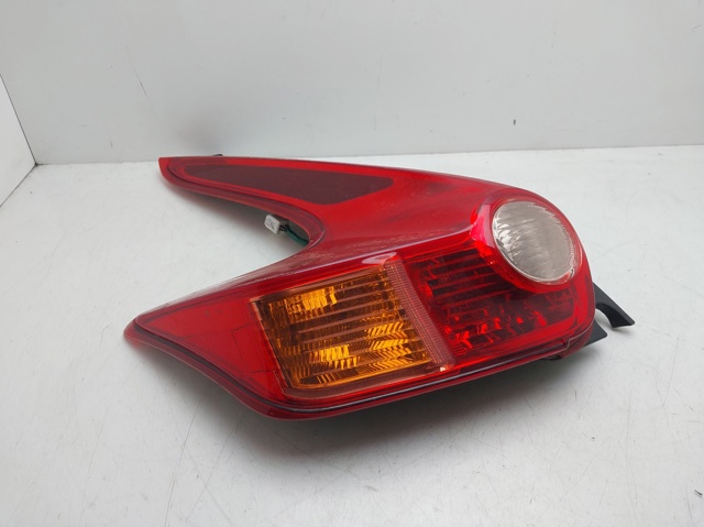 Lampa zespolona tylna lewa 265551KA0A NISSAN