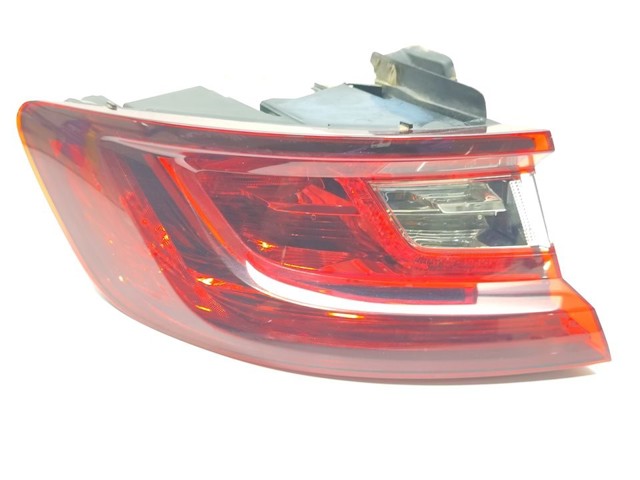 Lampa zespolona tylna lewa zewnętrzna 265552605R RENAULT