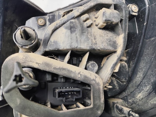 Lampa zespolona tylna lewa 265554085R RENAULT