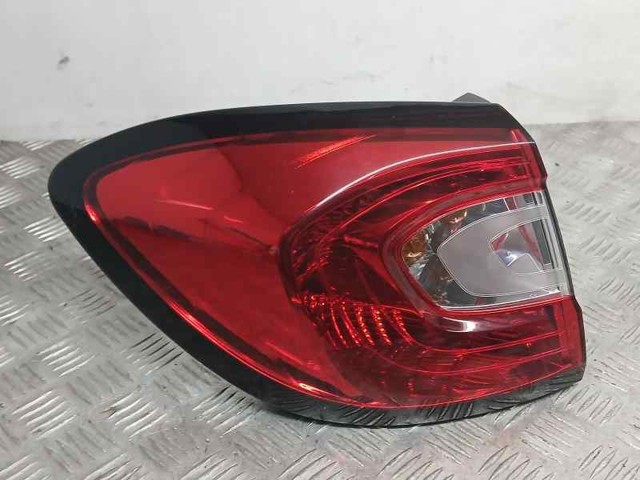Lampa zespolona tylna lewa zewnętrzna 265557367R RENAULT