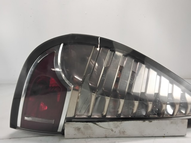 Lampa zespolona tylna lewa zewnętrzna 265558940R RENAULT