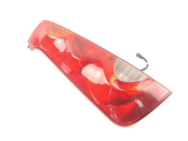 Lampa zespolona tylna lewa 265559U000 NISSAN