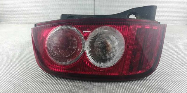Lampa zespolona tylna lewa 26555AX720 NISSAN