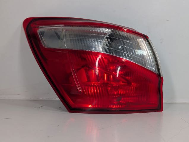 Lampa zespolona tylna lewa 26555BR00A NISSAN