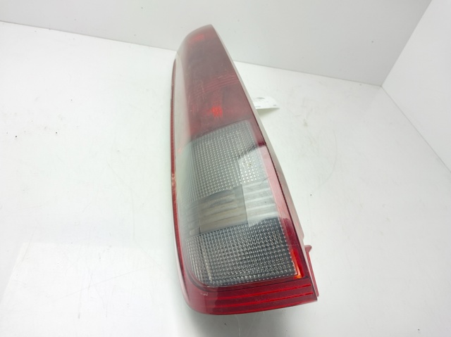 Lampa zespolona tylna lewa 26555EQ00A NISSAN