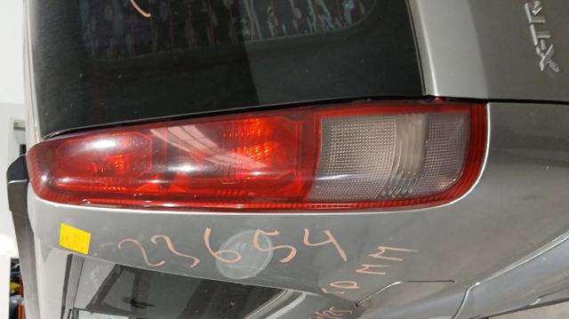 Lampa zespolona tylna lewa 26555EQ00A NISSAN