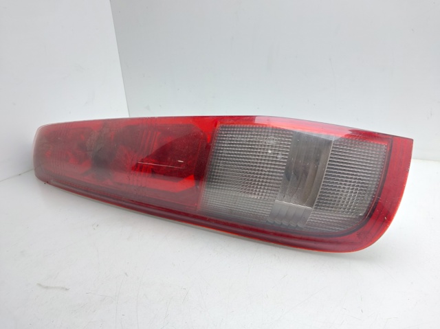 Lampa zespolona tylna lewa 26555EQ00A NISSAN