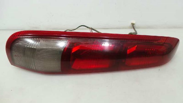 Lampa zespolona tylna lewa 26555EQ00B NISSAN
