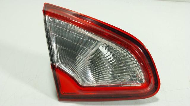 Lampa zespolona tylna lewa wewnętrzna 26559BR01A NISSAN