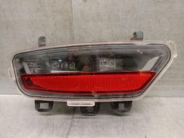 Przednia lampa przeciwmgielna tylna prawa 265855239R RENAULT
