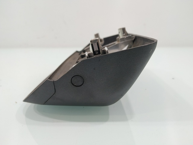 Lampa stop tylna dodatkowa Dacia Duster HS