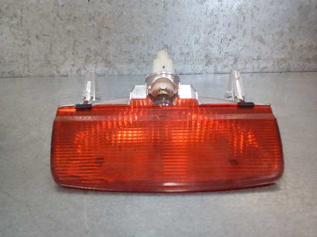 Lampa stop tylna dodatkowa 26590AX000 NISSAN