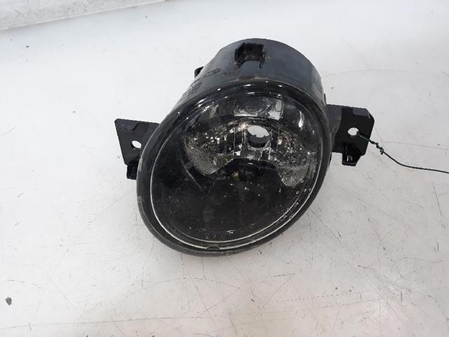 Lampa przeciwmgielna prawa 266001HA0A NISSAN