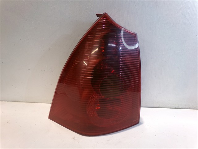 Lampa zespolona tylna prawa 26674T0206 PEUGEOT