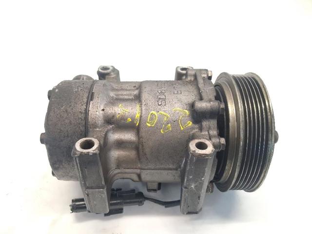Sprężarka klimatyzacji 2673870 FORD