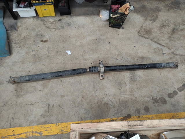 Krzyżak wału Cardana tylnego Nissan Murano Z50