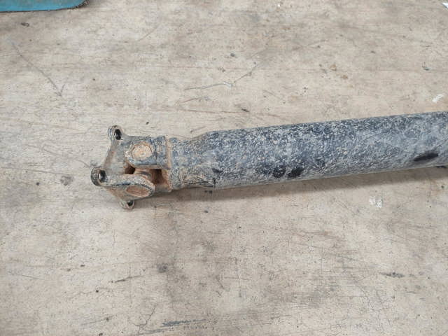 Krzyżak wału Cardana tylnego Nissan Murano Z50