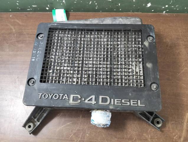 27040332 Toyota