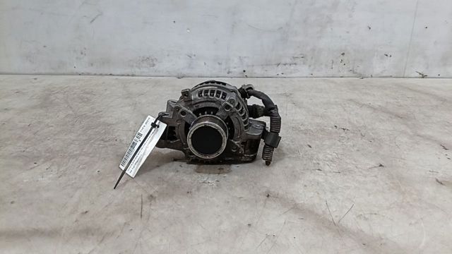 Alternator 270600G011 TOYOTA