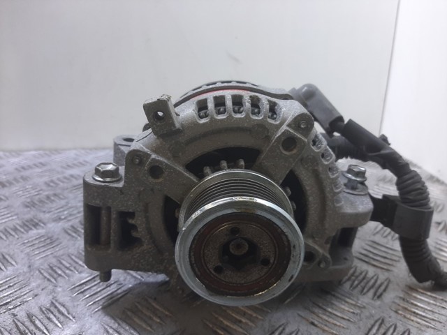 Alternator 270600G01184 TOYOTA