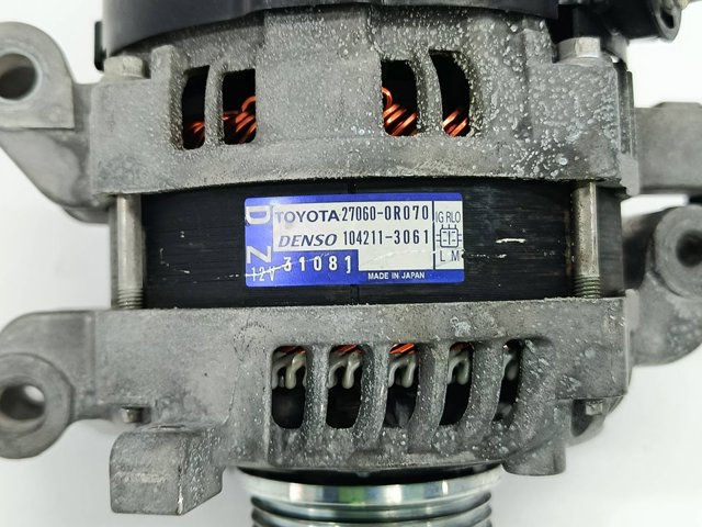 Alternator 270600R070 TOYOTA