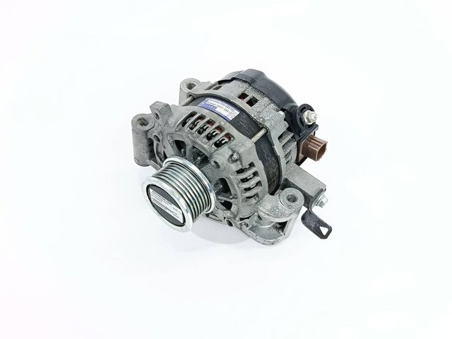 Alternator 270600R070 TOYOTA