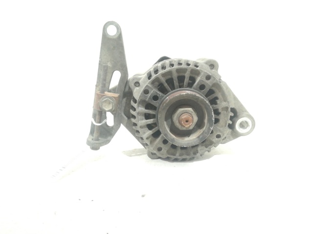 Alternator Daihatsu YRV