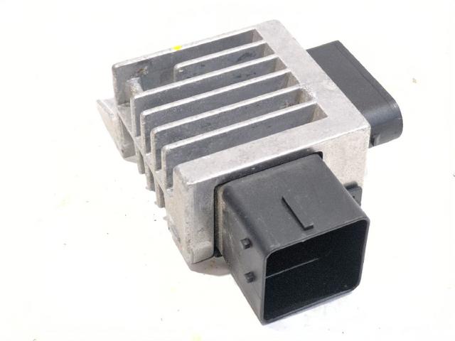Przekaźnik świec żarowych 271203982R RENAULT