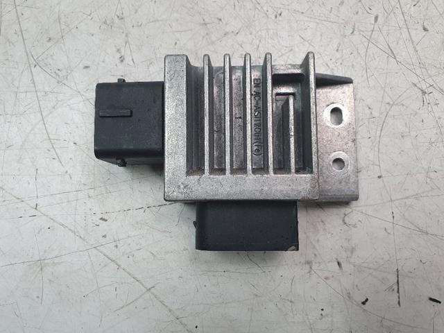 Przekaźnik świec żarowych 271203982R RENAULT