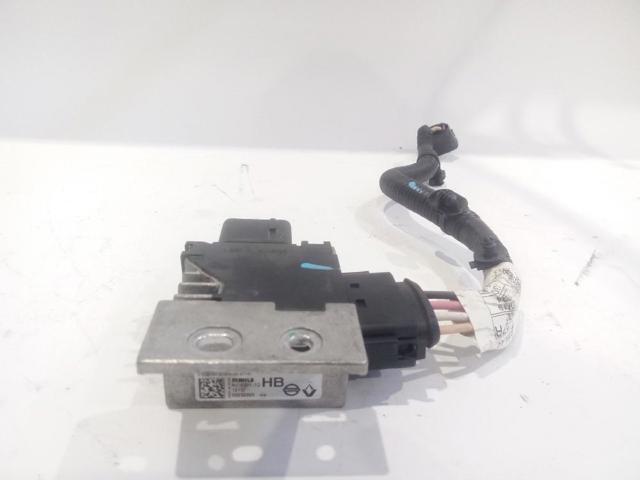 Przekaźnik świec żarowych 271203982R RENAULT