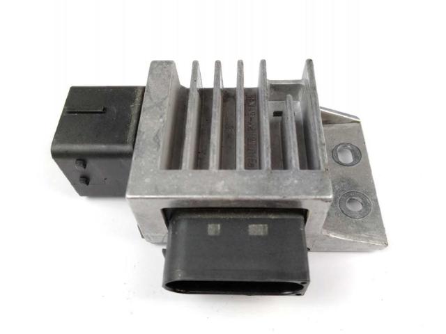 Przekaźnik świec żarowych 271203982R RENAULT