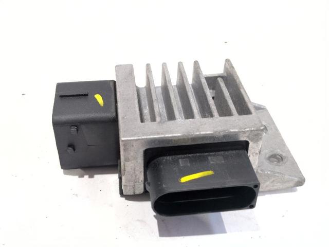 Przekaźnik świec żarowych 271203982R RENAULT