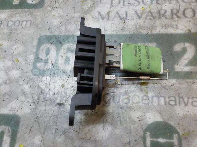Rezystor wentylatora nagrzewnicy (ogrzewacza kabiny) 271500889R RENAULT