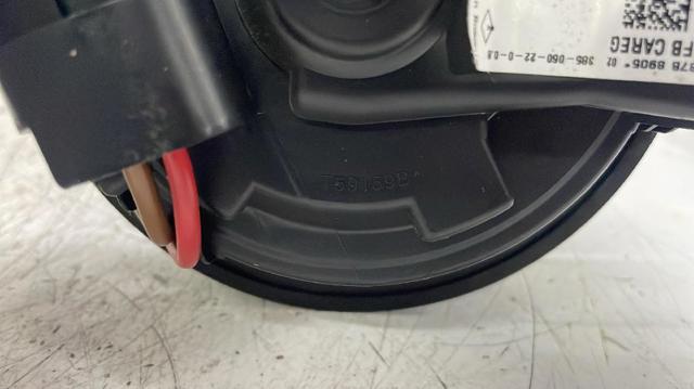 Rezystor wentylatora nagrzewnicy (ogrzewacza kabiny) Dacia Duster HM