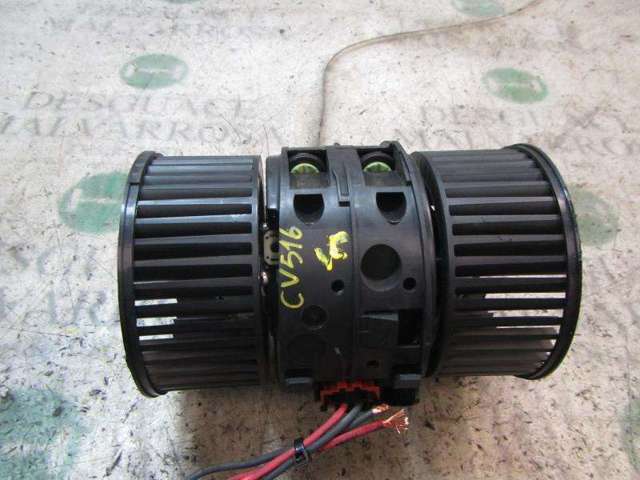 Silniczek wentylatora nagrzewnicy (ogrzewacza wnętrza) 272108241R RENAULT