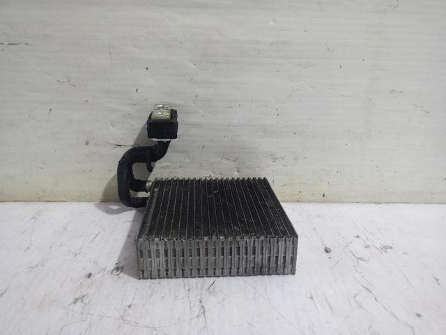 Parownik klimatyzacji Nissan Note E11