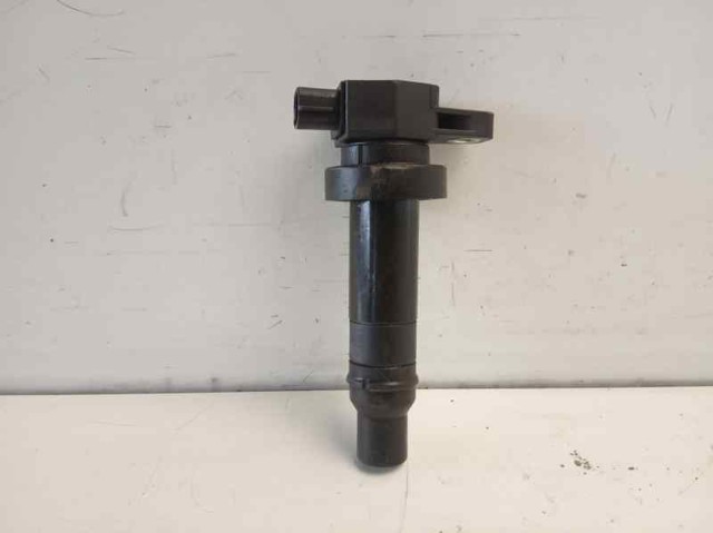 Cewka zapłonowa 273012B000 HYUNDAI