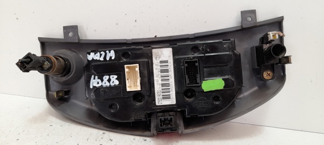 Sterownik trybów ogrzewania/klimatyzacji Nissan Micra K12