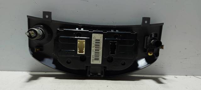 Sterownik trybów ogrzewania/klimatyzacji Nissan Micra K12