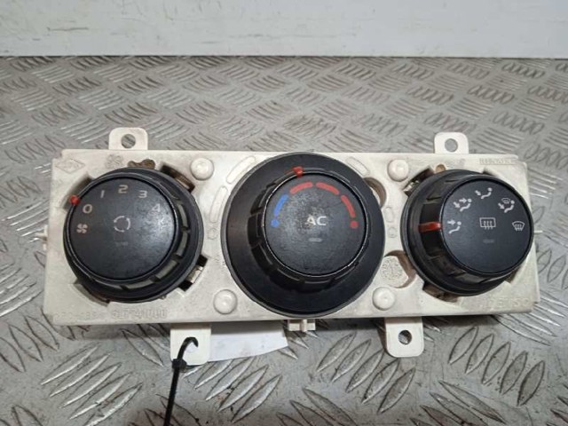Sterownik trybów ogrzewania/klimatyzacji 275100013R OPEL