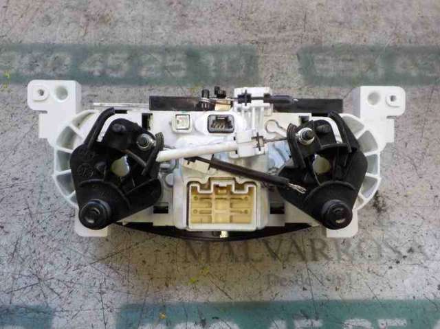 Sterownik trybów ogrzewania/klimatyzacji 275101988R RENAULT