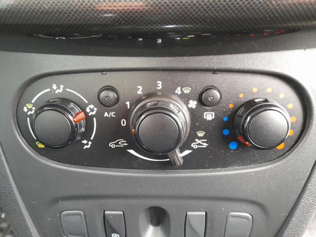 Sterownik trybów ogrzewania/klimatyzacji 275106734R RENAULT