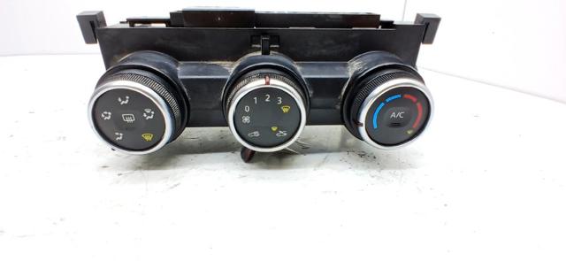 Sterownik trybów ogrzewania/klimatyzacji Dacia Duster HM