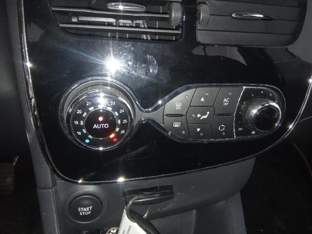 Sterownik trybów ogrzewania/klimatyzacji 275108796R RENAULT